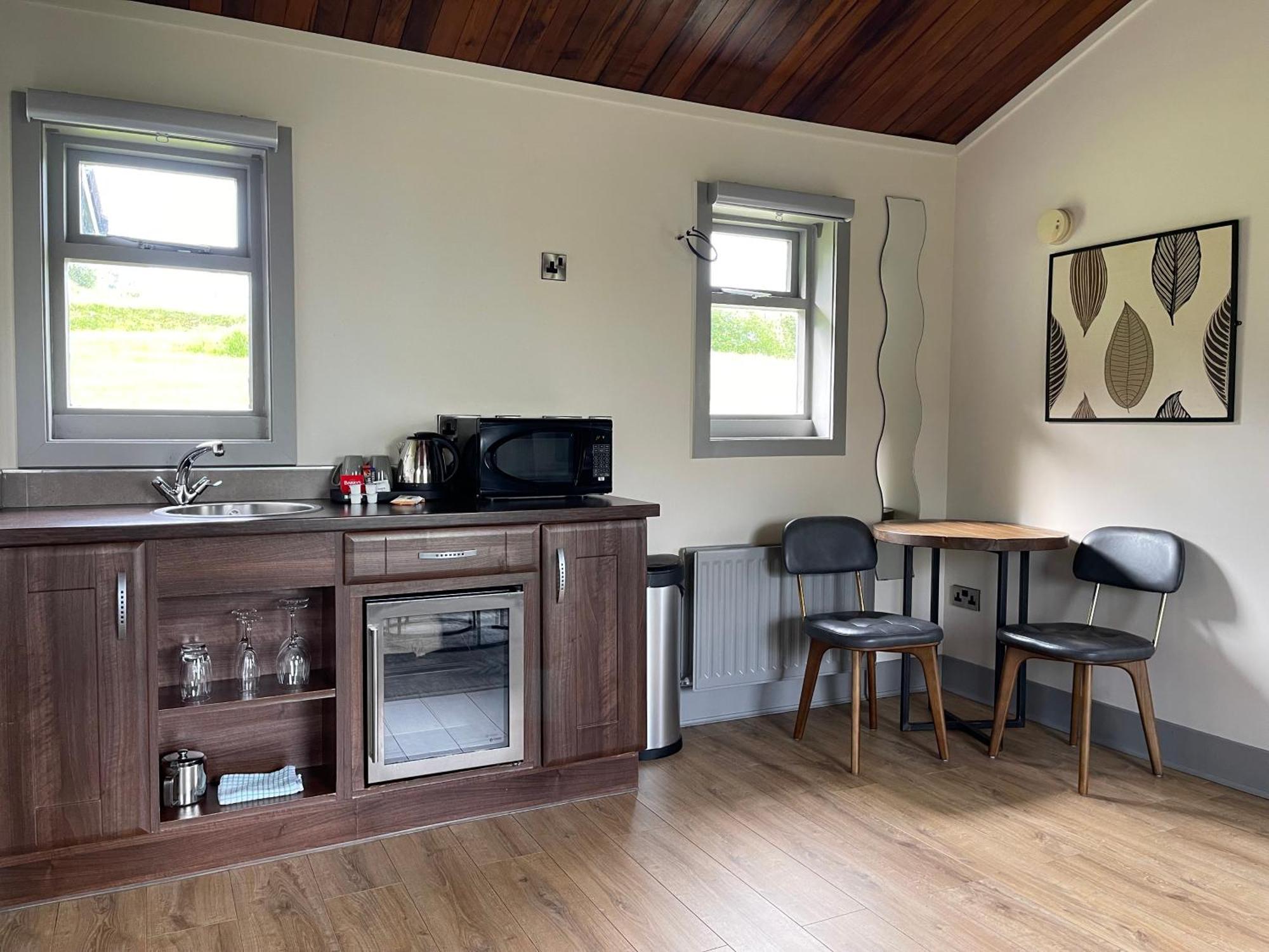 Отель Lusty Beg Island Kesh Экстерьер фото